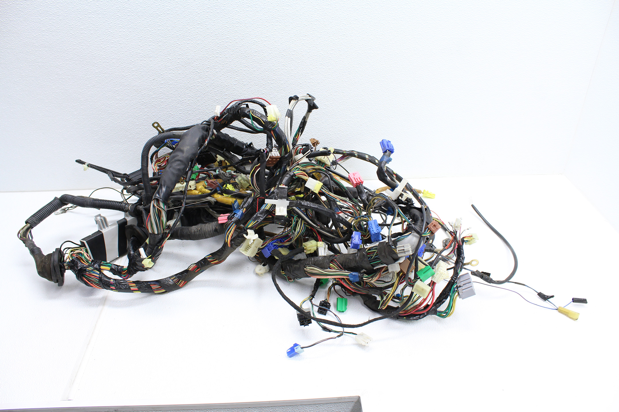 1998-2001 SUBARU IMPREZA 2.5 RS BULK HEAD WIRING HARNESS 5MT (UNDER