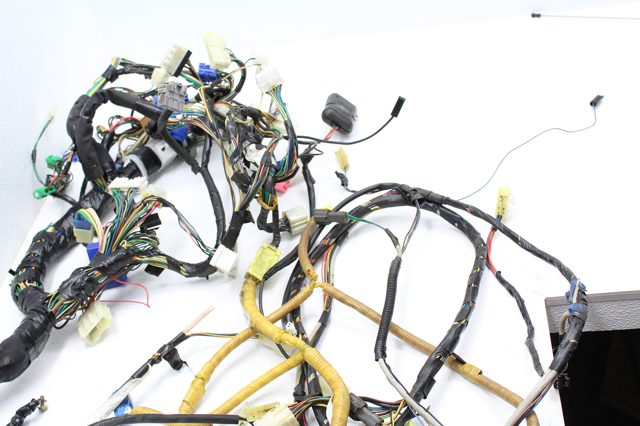 1998-2001 SUBARU IMPREZA 2.5 RS BULK HEAD WIRING HARNESS 5MT (UNDER