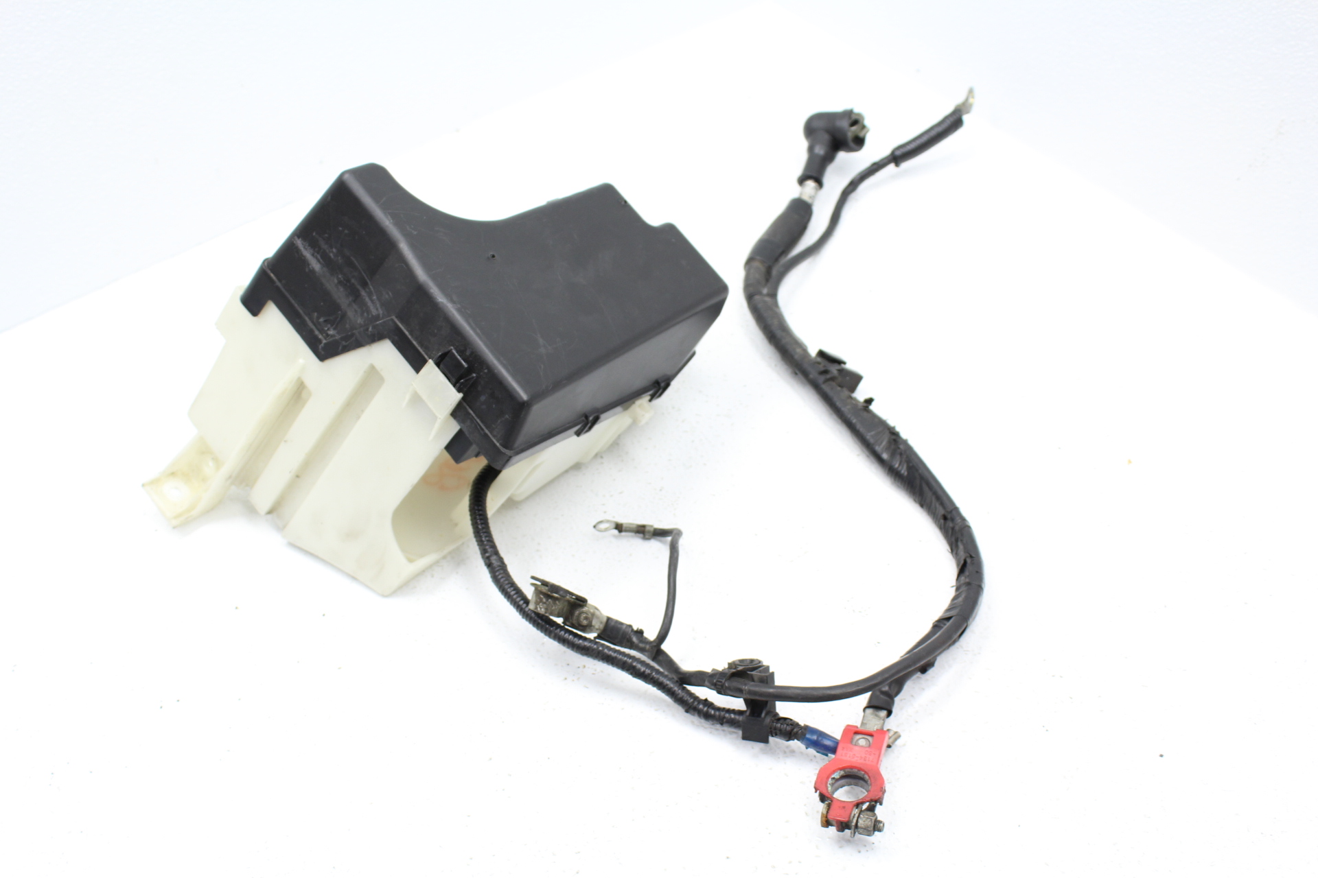 2006-2007 SUBARU IMPREZA WRX & STI ENGINE FUSE BOX JUNCTION PANEL ASSEMBLY  OEM