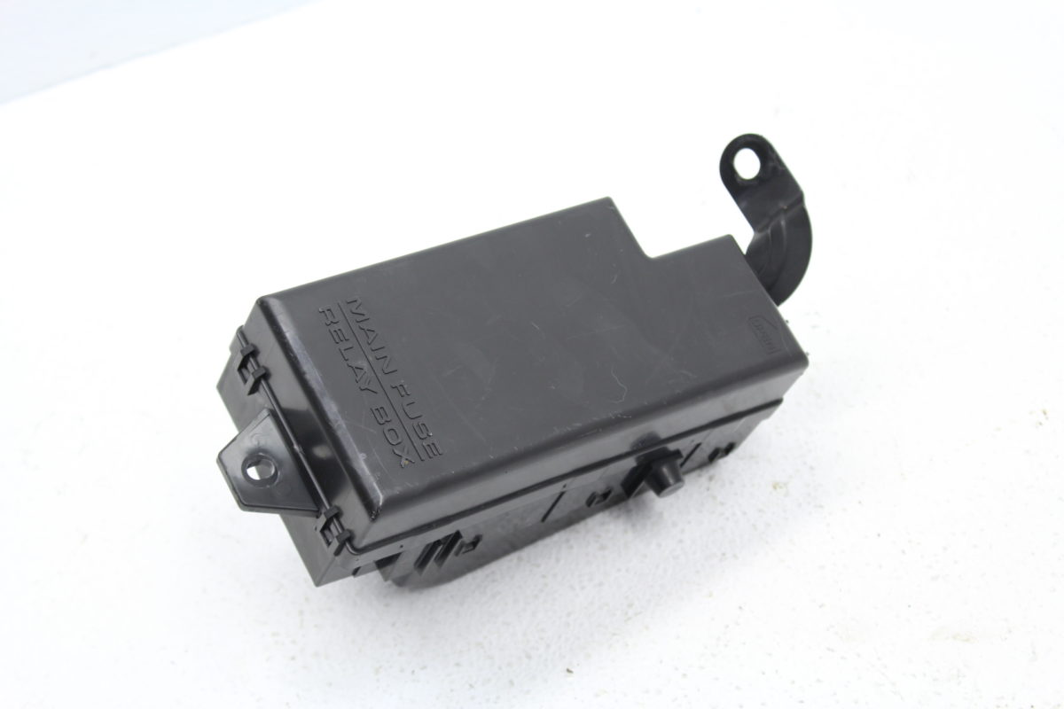 2004-2008 SUBARU FORESTER XT FXT FUSE BOX RELAY BOX OEM FACTORY 04-08