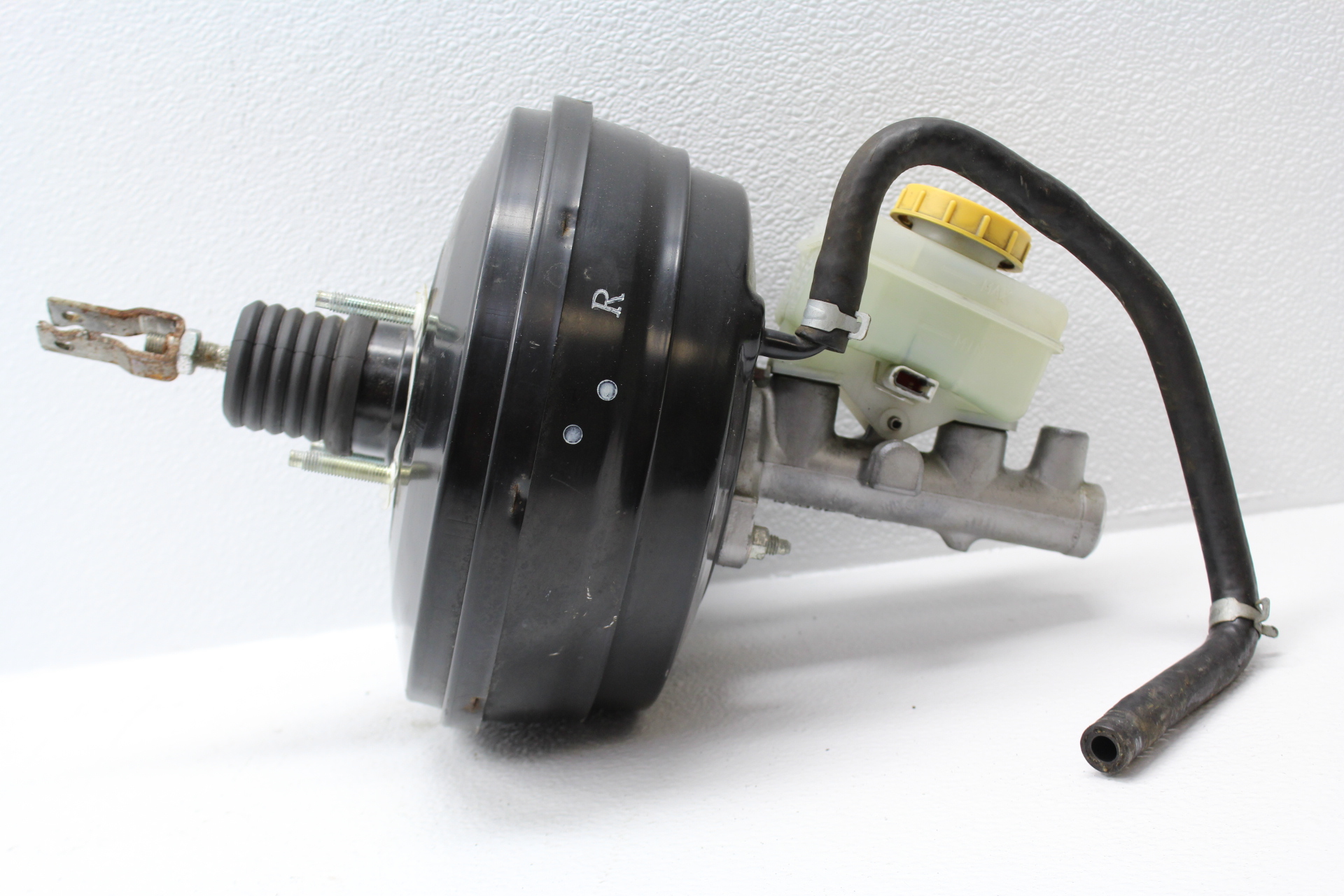 20082014 SUBARU IMPREZA WRX STI BRAKE BOOSTER & MASTER CYLINDER OEM